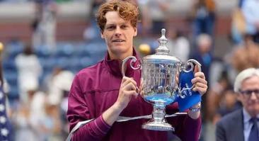 Синнер — чемпион US Open. Он являлся третьим фаворитом на титул после Алькараса и Джоковича