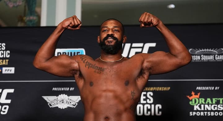 Дрейк поставил $450 тысяч на то, что Джонс нокаутирует Миочича на UFC 309